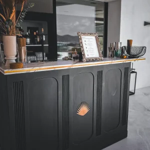 single-dark-bar-mobile-bar